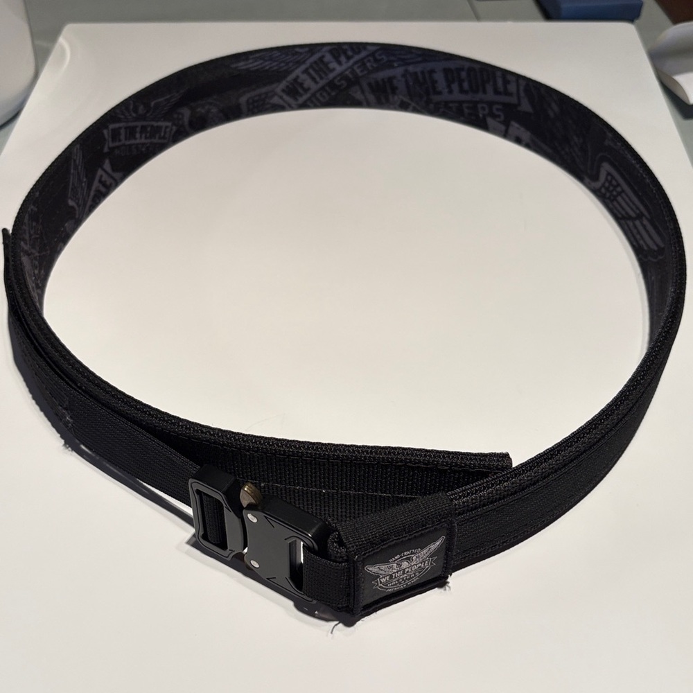 Med 30-34 Black Tactical Belt We the people Metal Buckle NWOT